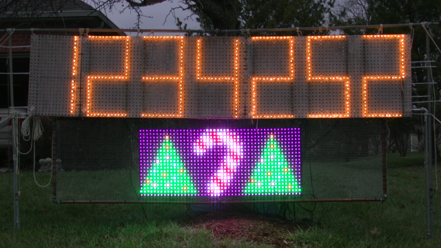 Clock with Half Grid (2014)